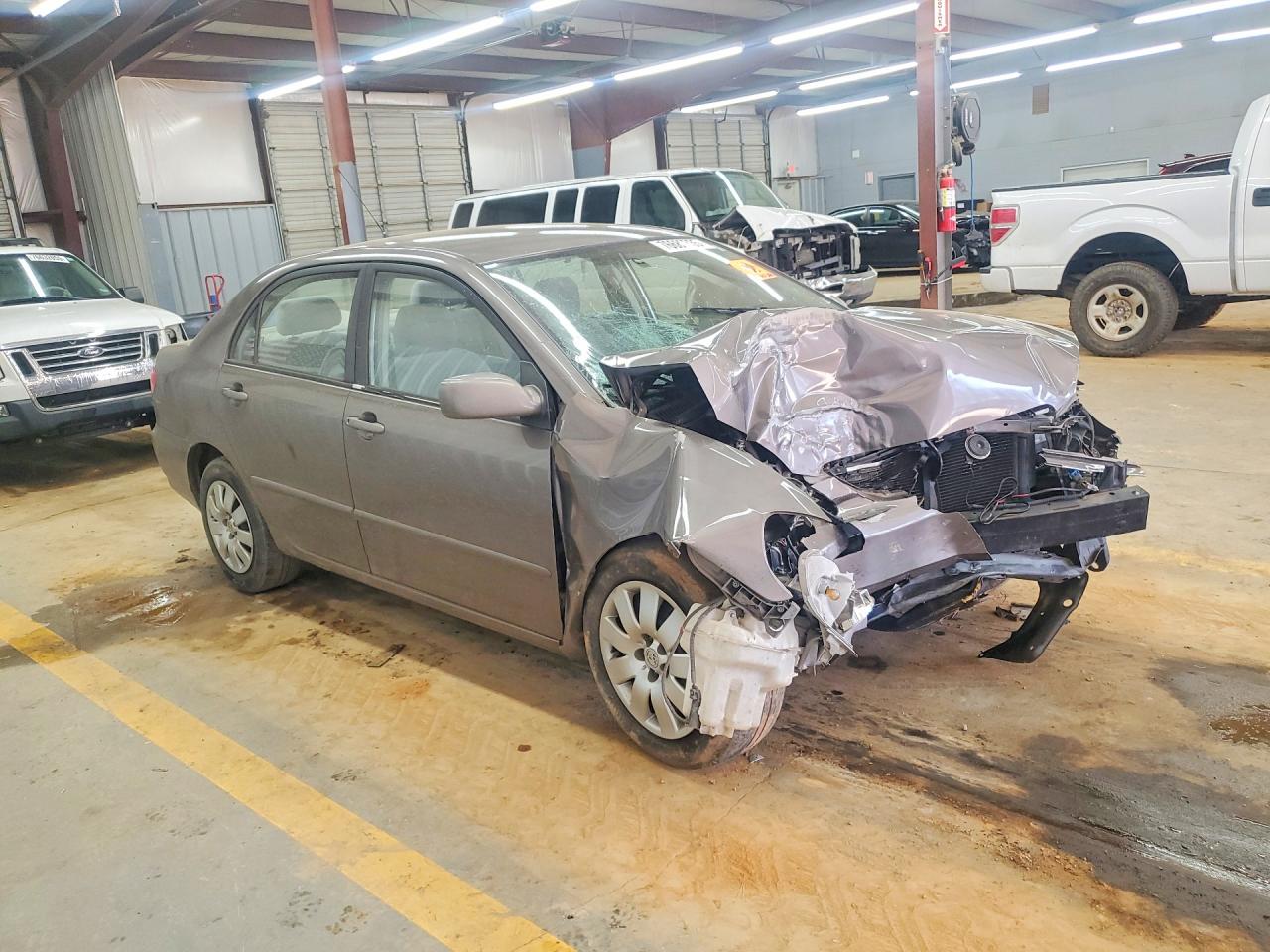 2003 TOYOTA COROLLA LE photo 4