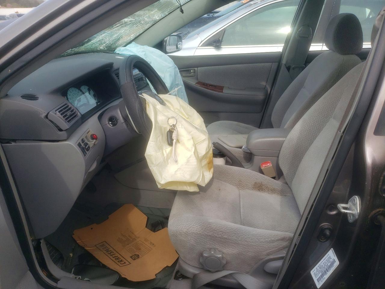 2003 TOYOTA COROLLA LE photo 7