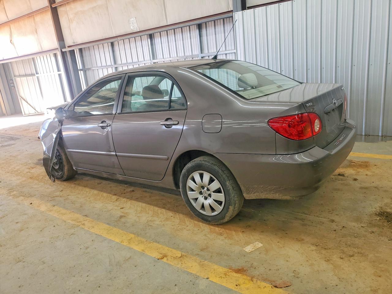 2003 TOYOTA COROLLA LE photo 2