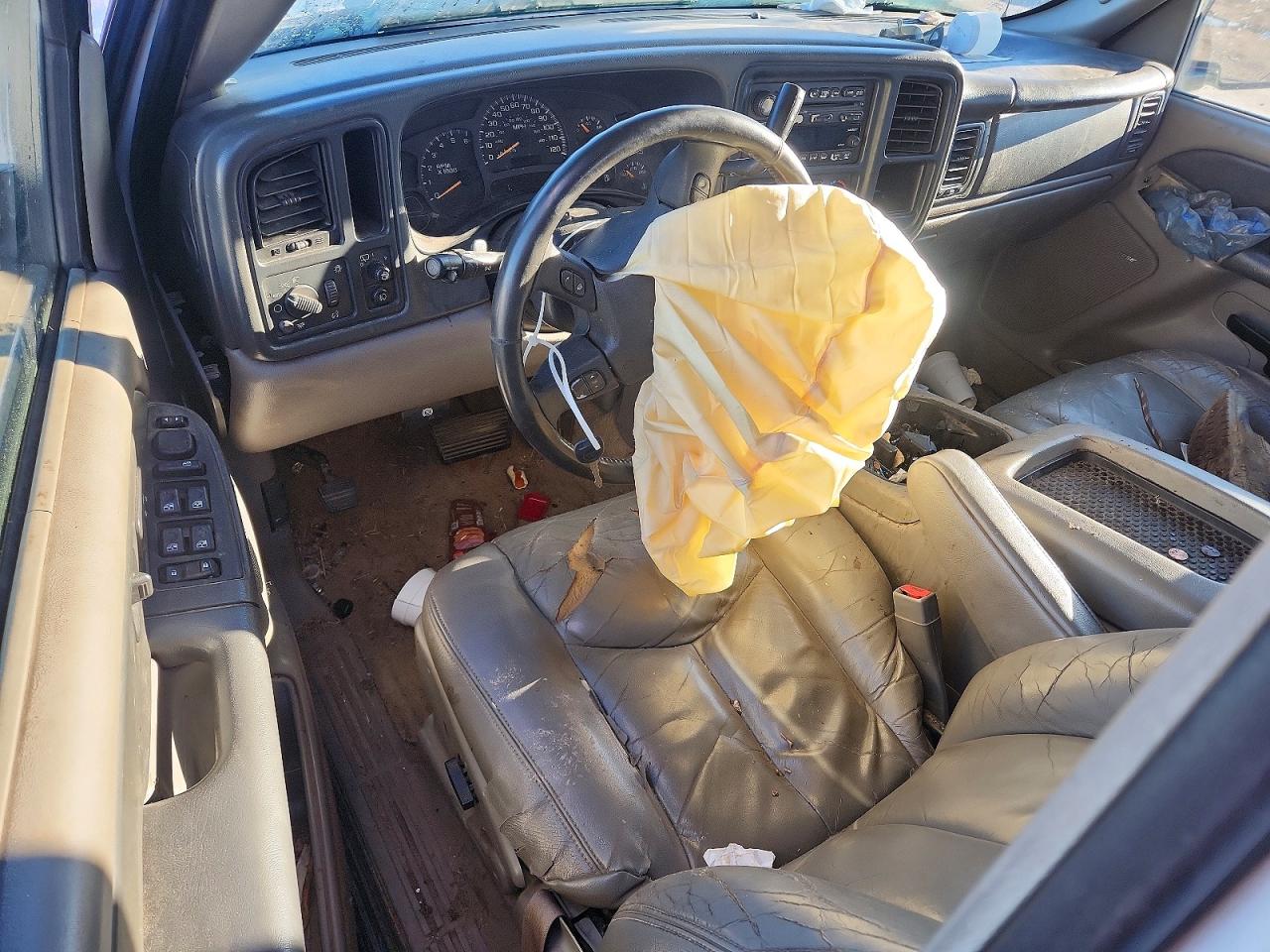 2003 CHEVROLET TAHOE C1500 photo 15