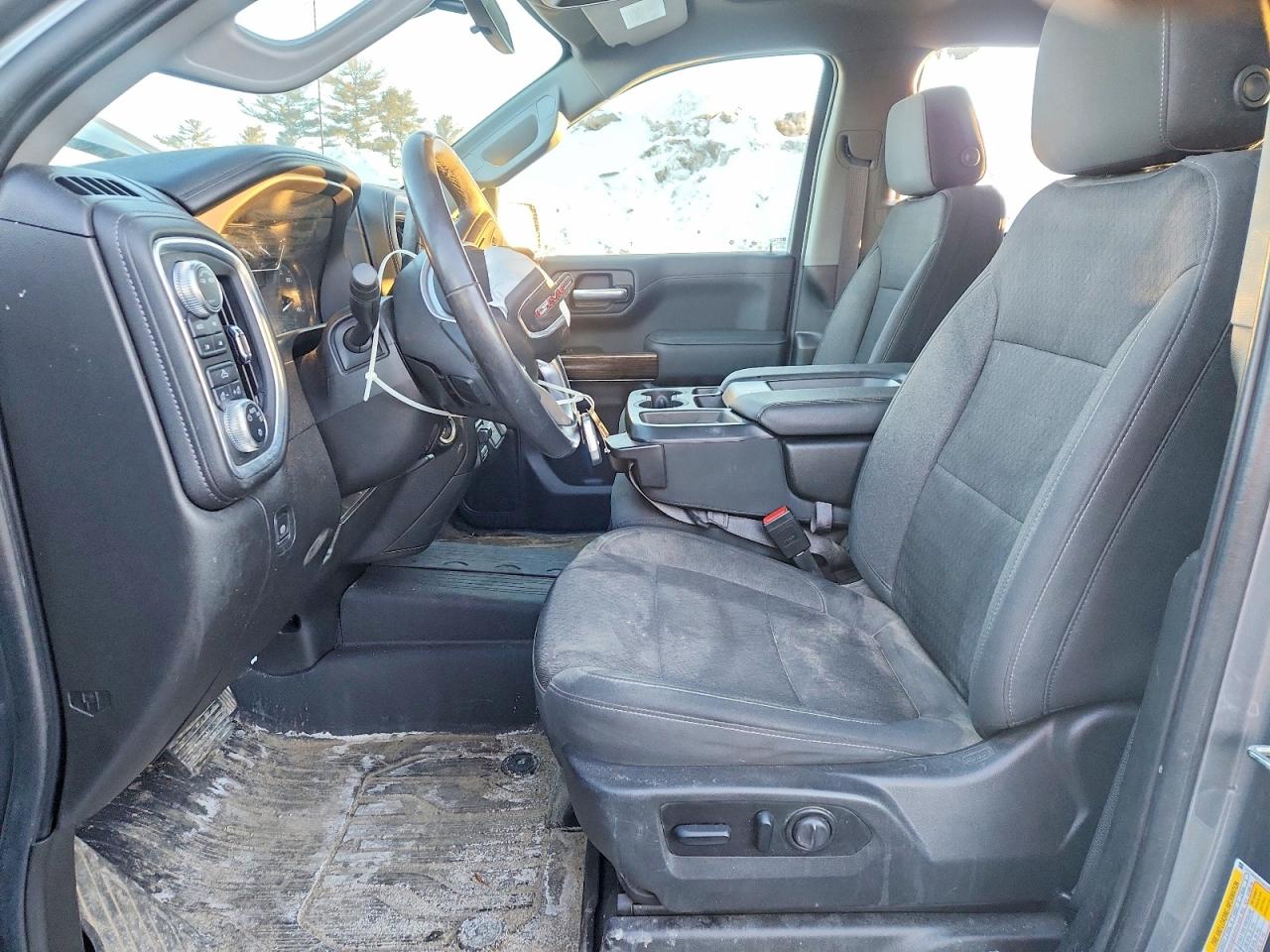 2021 GMC SIERRA K1500 SLE photo 7