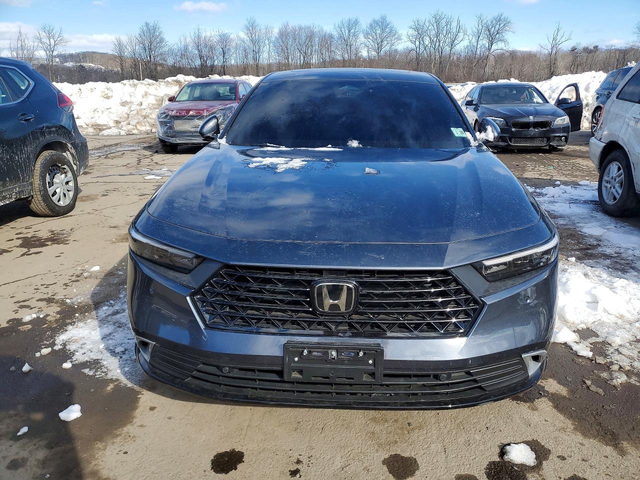 2024 HONDA ACCORD TOURING HYBRID photo 13
