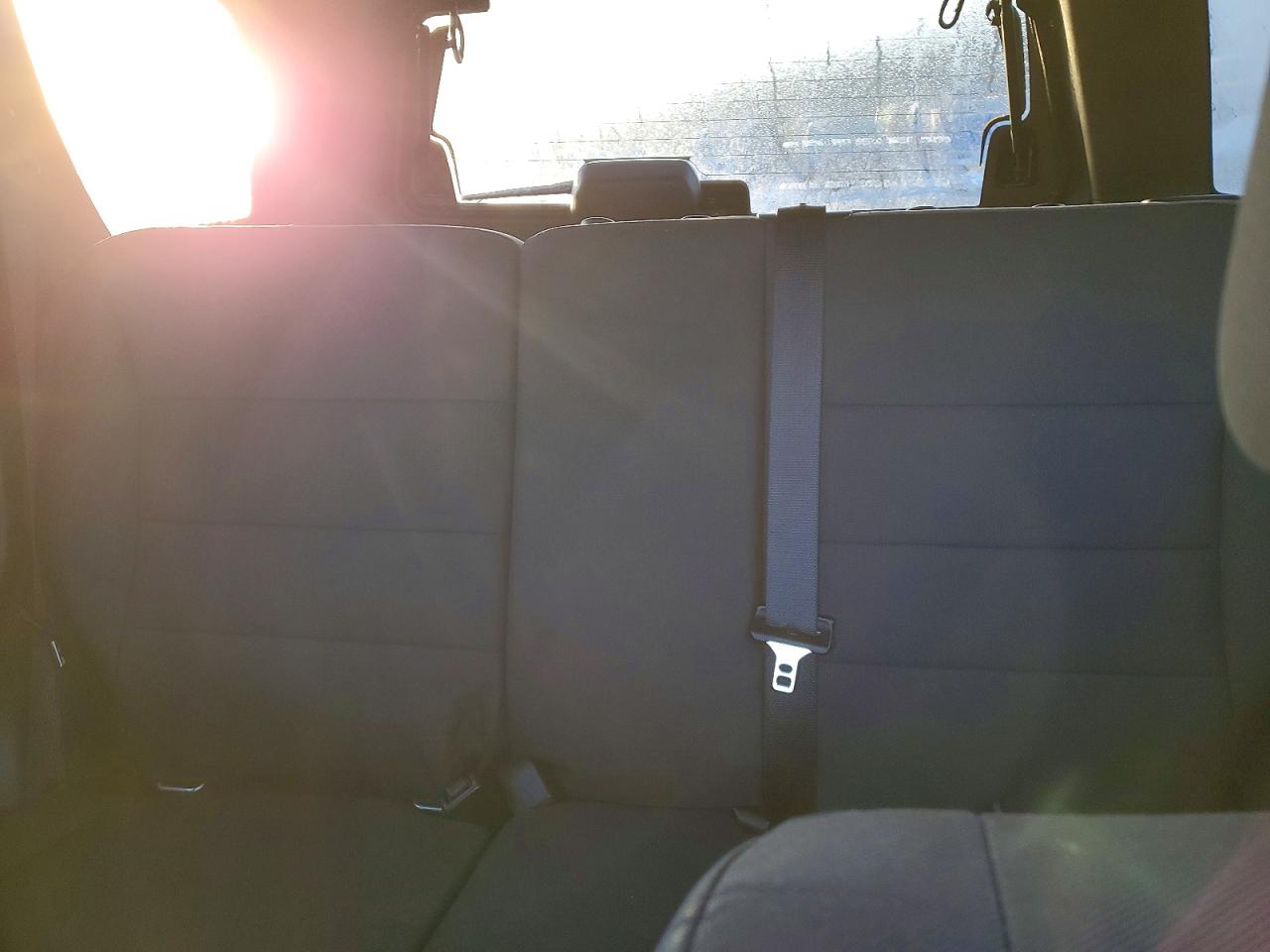 2010 FORD ESCAPE XLT photo 19