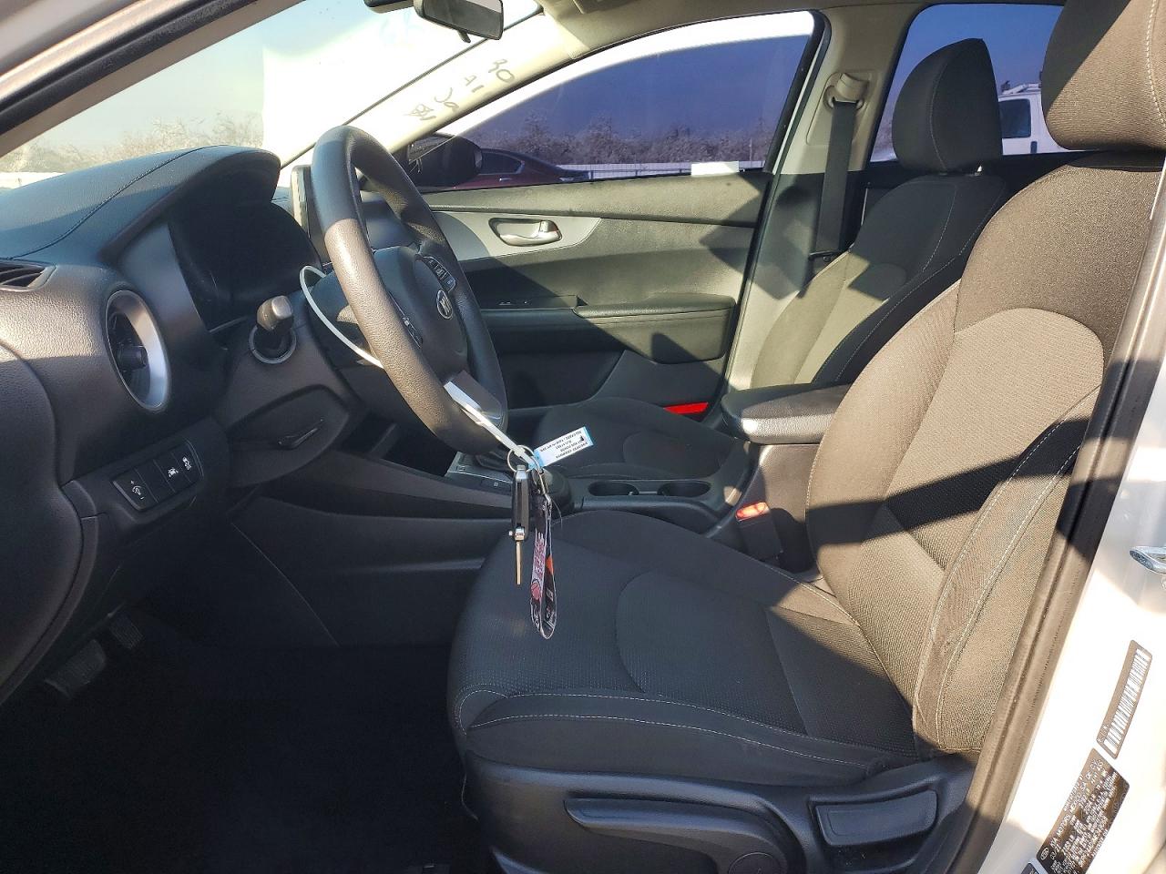2021 KIA FORTE FE photo 7