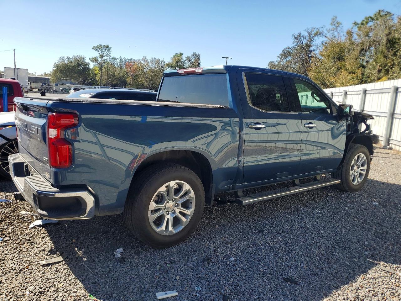 2024 CHEVROLET SILVERADO K1500 LTZ photo 3