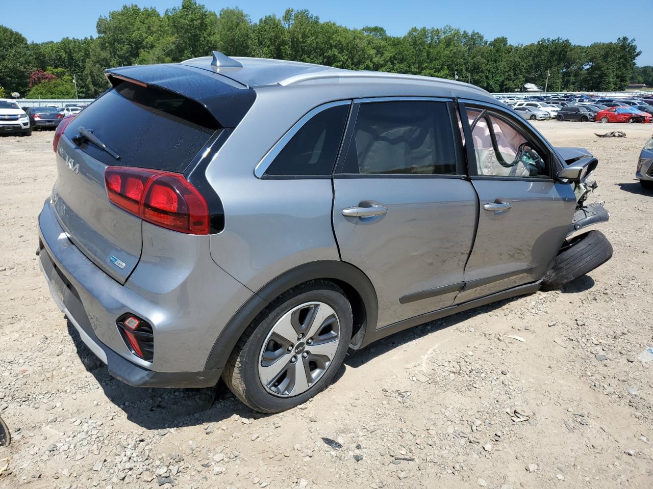 2022 KIA NIRO LX photo 5