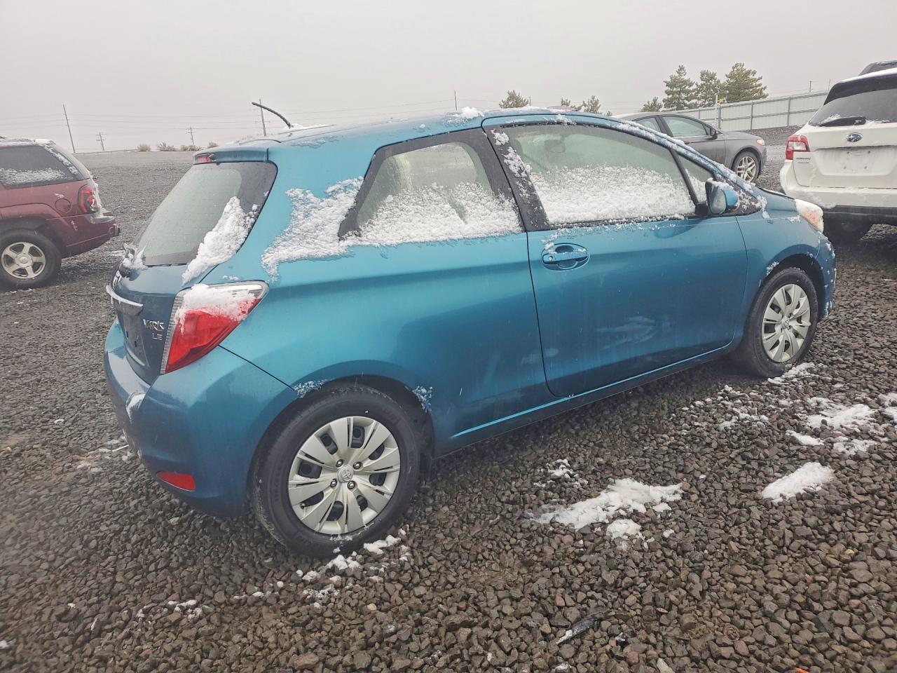 2014 TOYOTA YARIS photo 3
