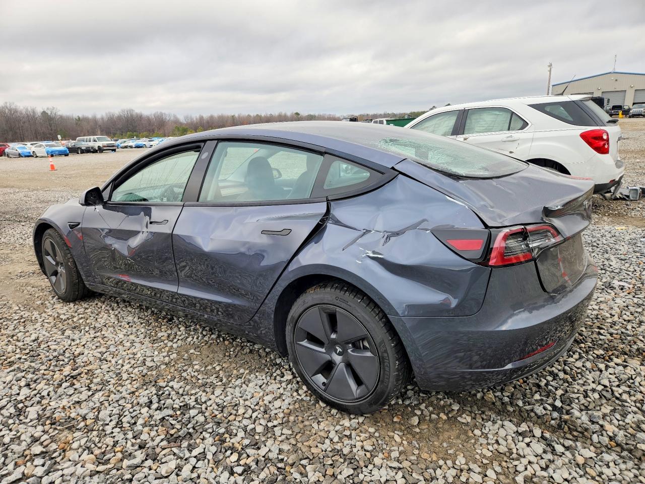 2023 TESLA MODEL 3 photo 3