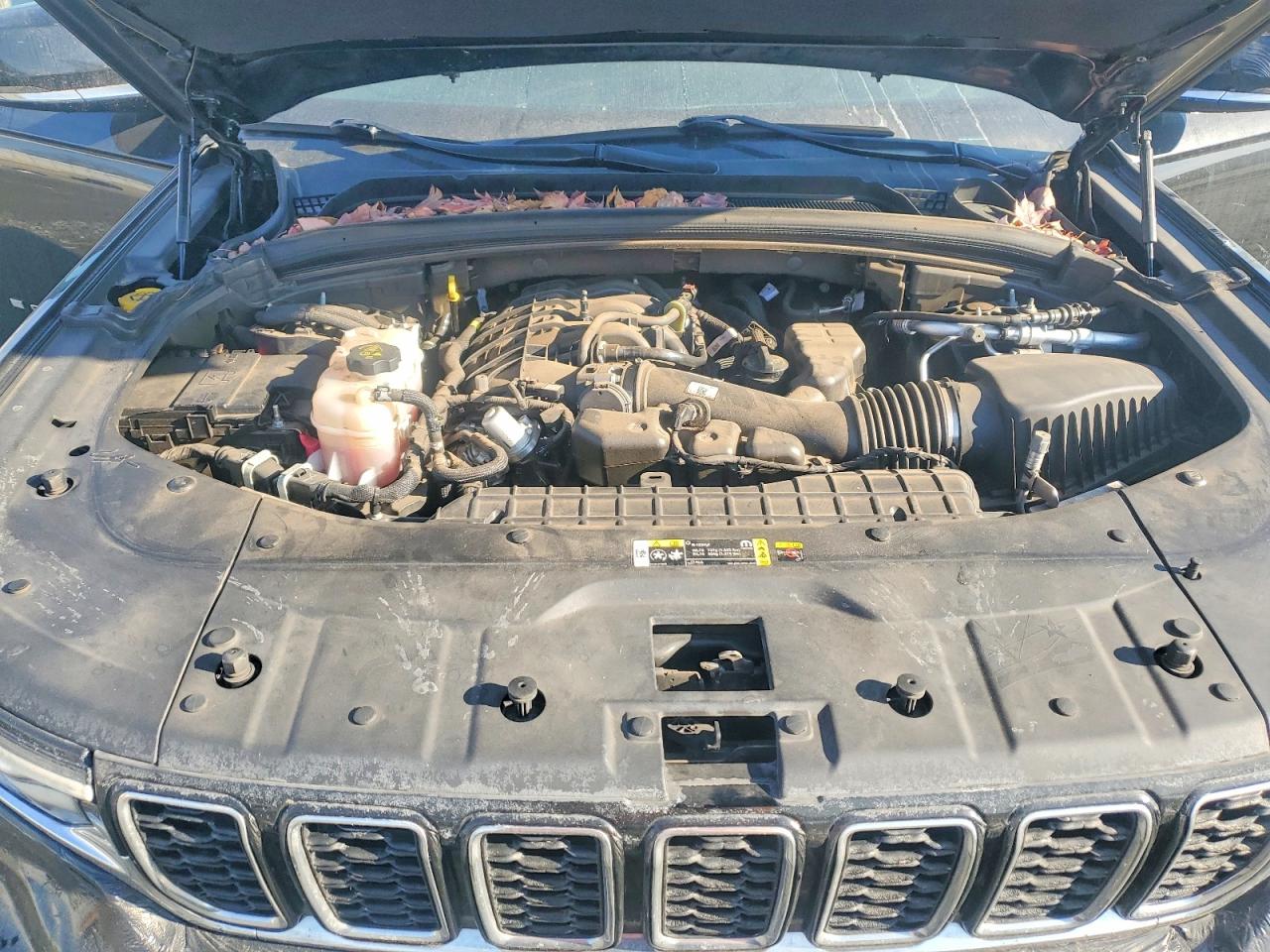 2022 JEEP GRAND CHEROKEE L LIMITED photo 12