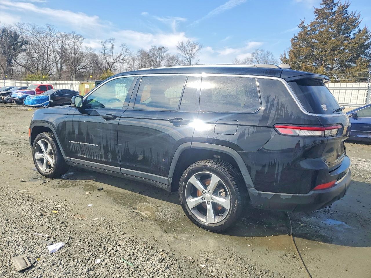 2022 JEEP GRAND CHEROKEE L LIMITED photo 2