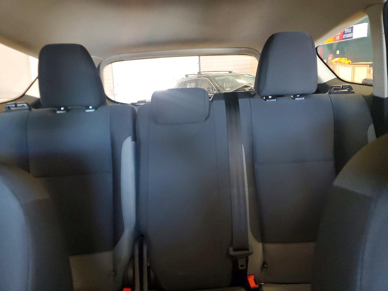 2014 FORD ESCAPE S photo 19