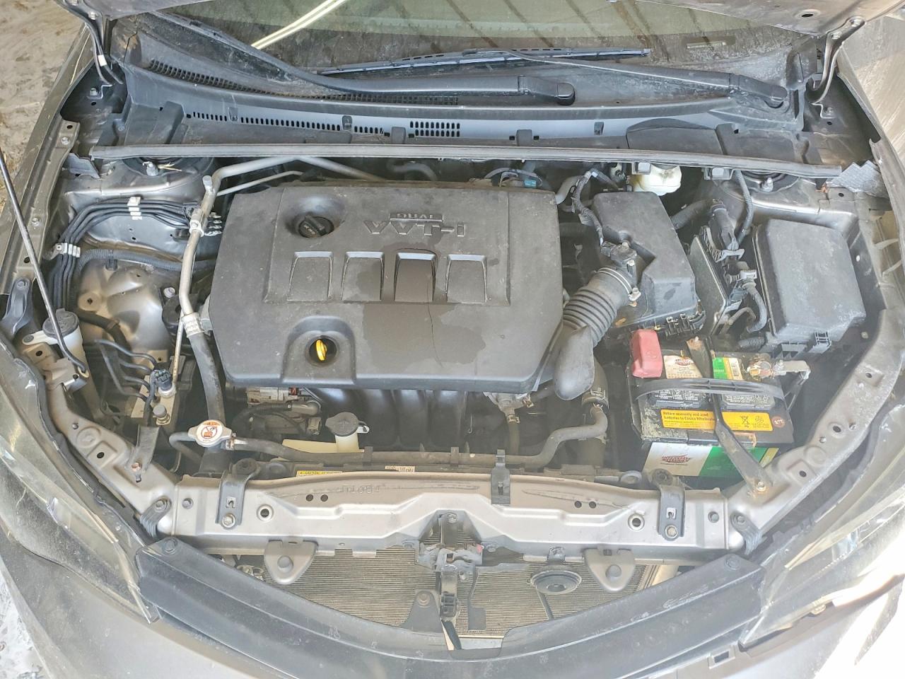 2018 TOYOTA COROLLA LE photo 11