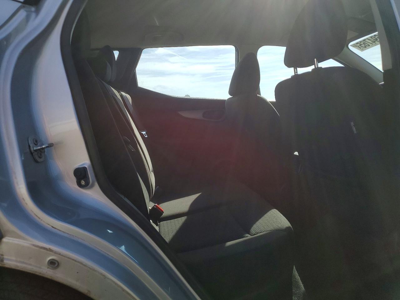 2019 NISSAN ROGUE SPORT S photo 21