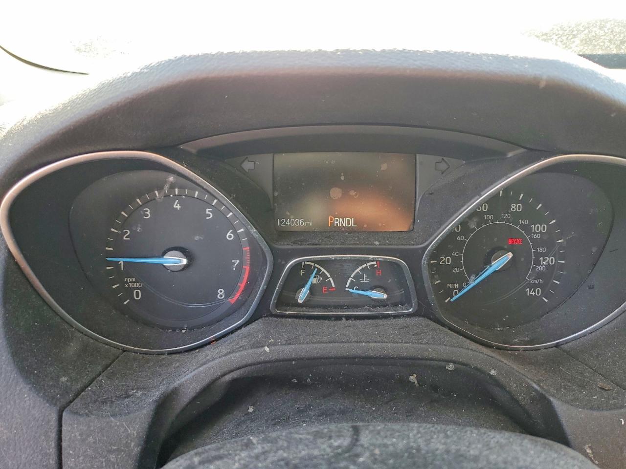 2015 FORD FOCUS SE photo 9