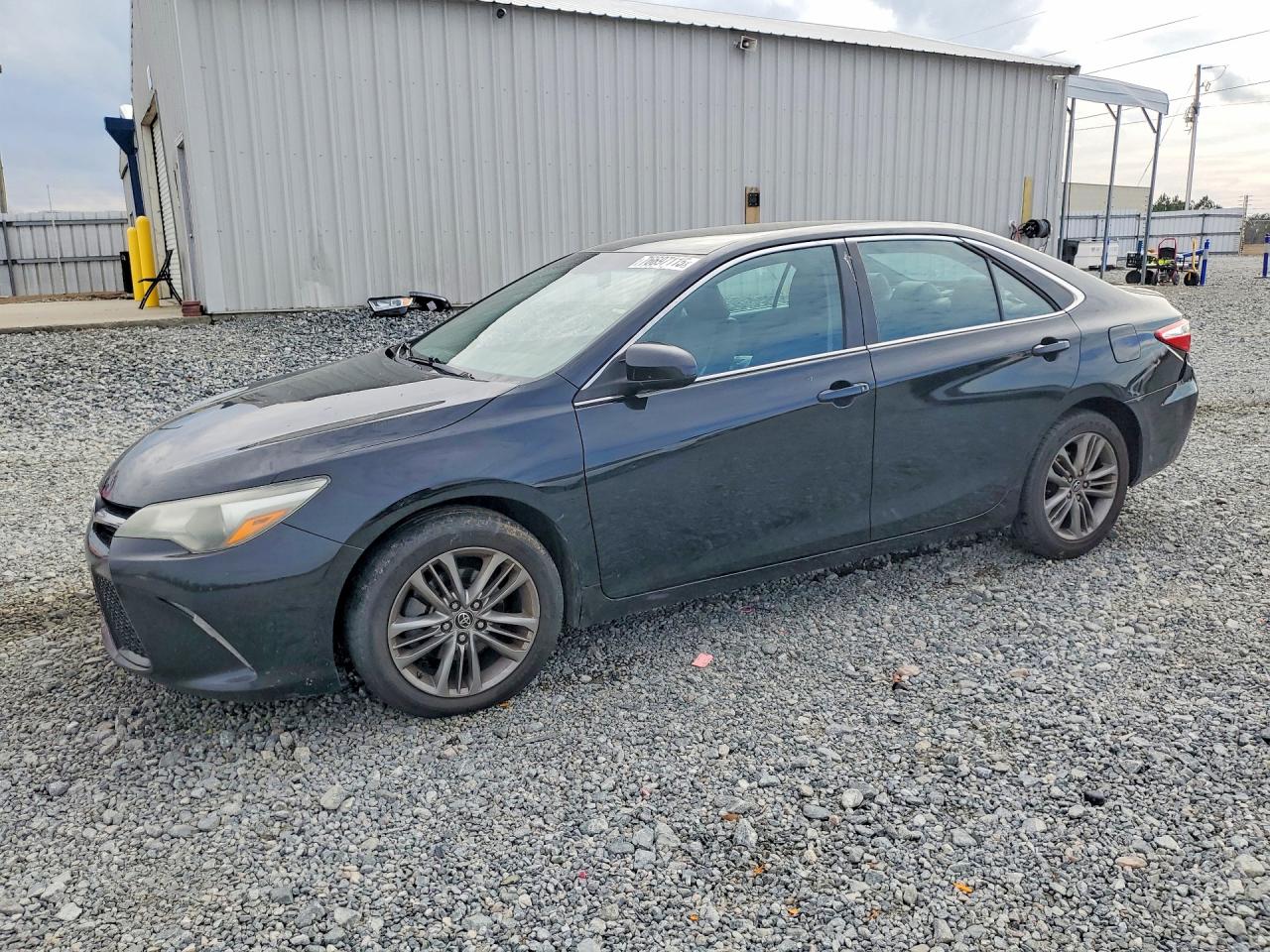 2015 TOYOTA CAMRY