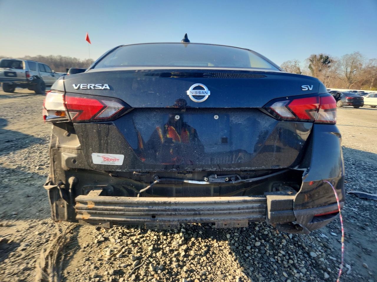 2020 NISSAN VERSA SV photo 11