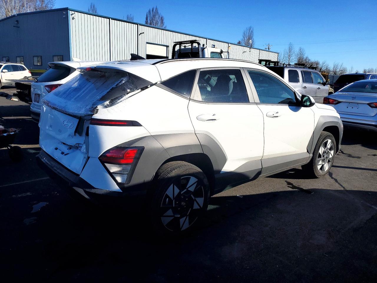 2024 HYUNDAI KONA SEL photo 7