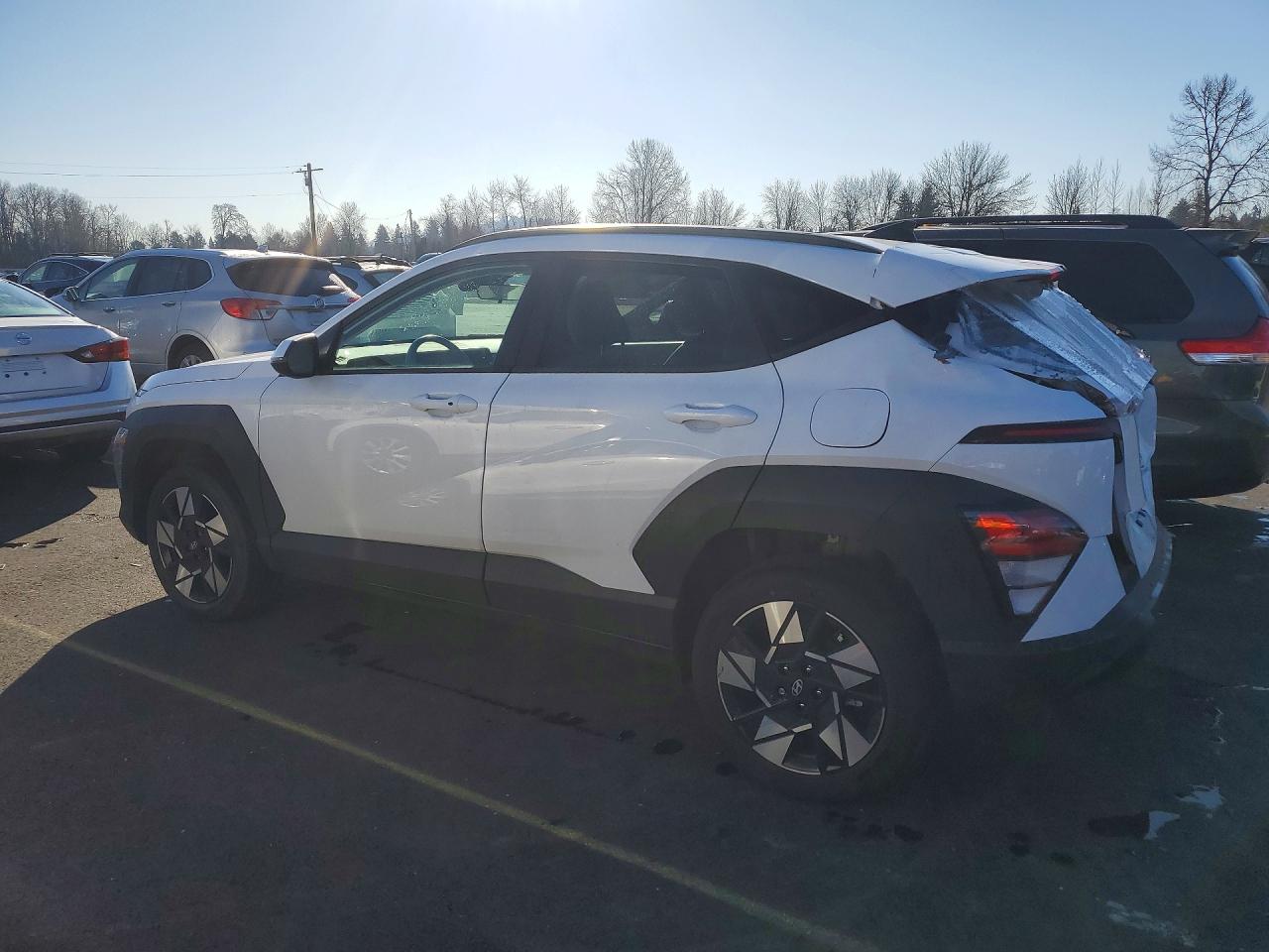 2024 HYUNDAI KONA SEL photo 4