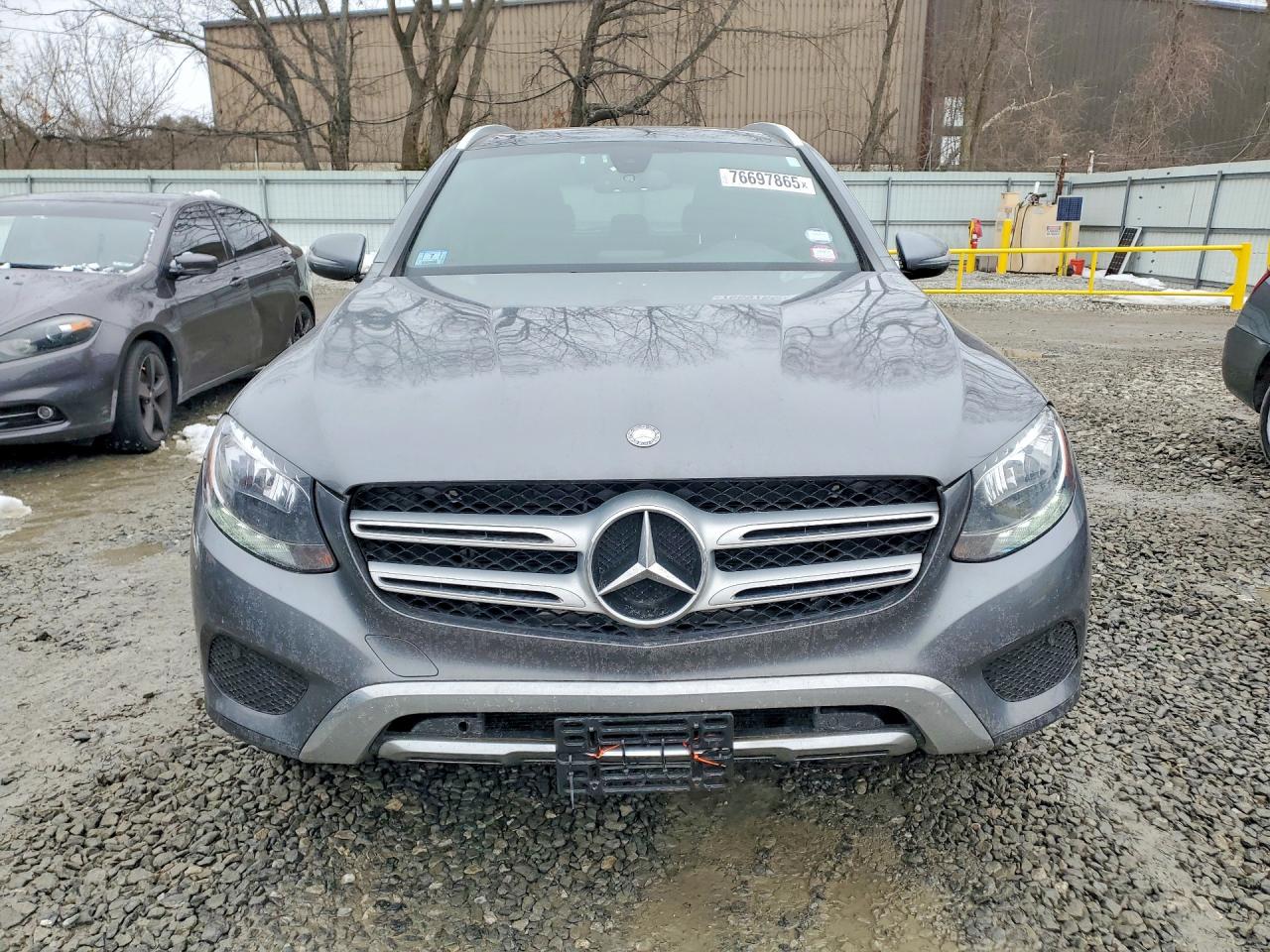 2017 MERCEDES-BENZ GLC 300 4MATIC photo 9