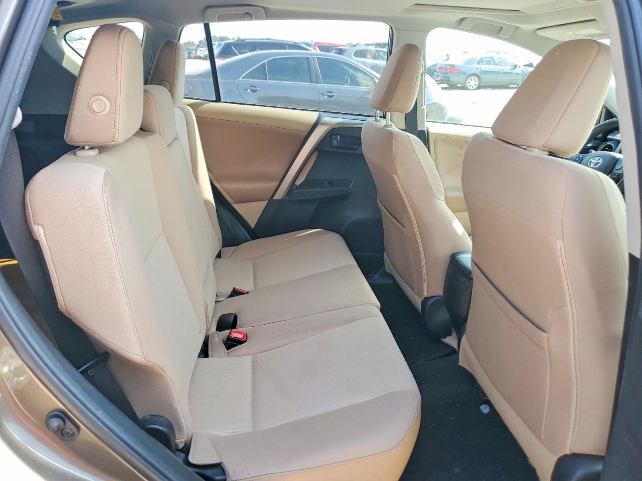 2013 TOYOTA RAV4 XLE photo 11
