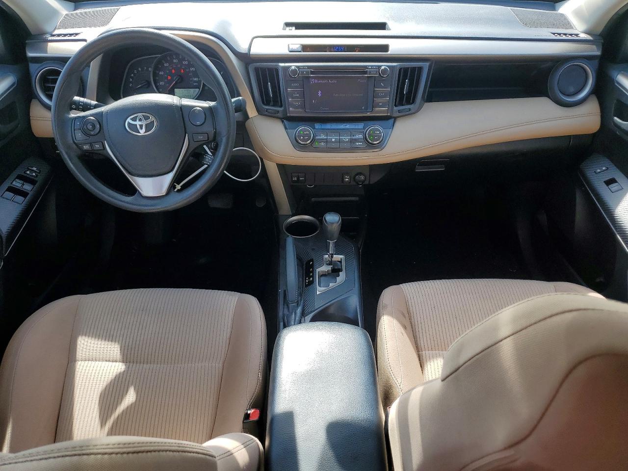 2013 TOYOTA RAV4 XLE photo 8