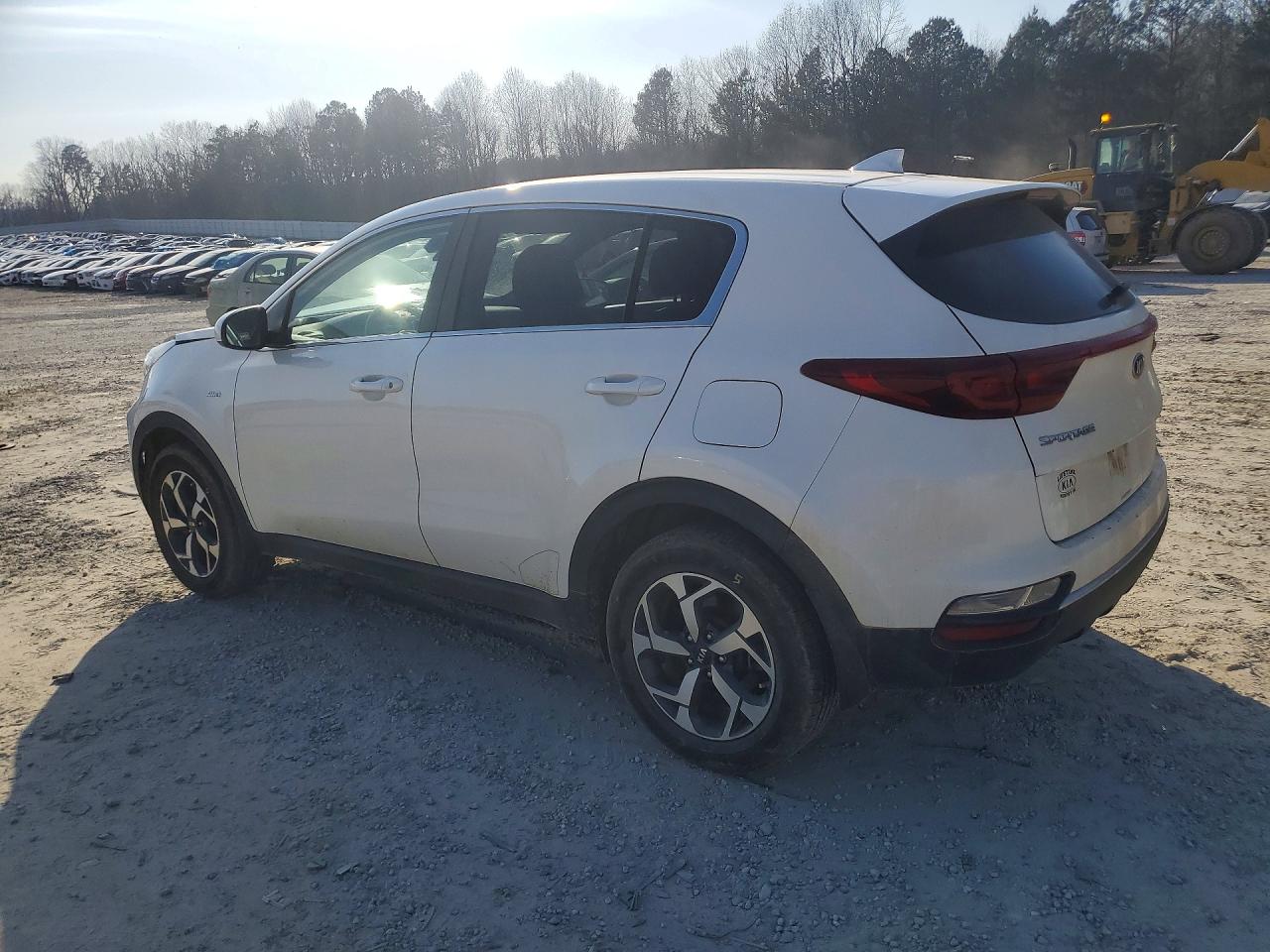 2021 KIA SPORTAGE LX photo 2