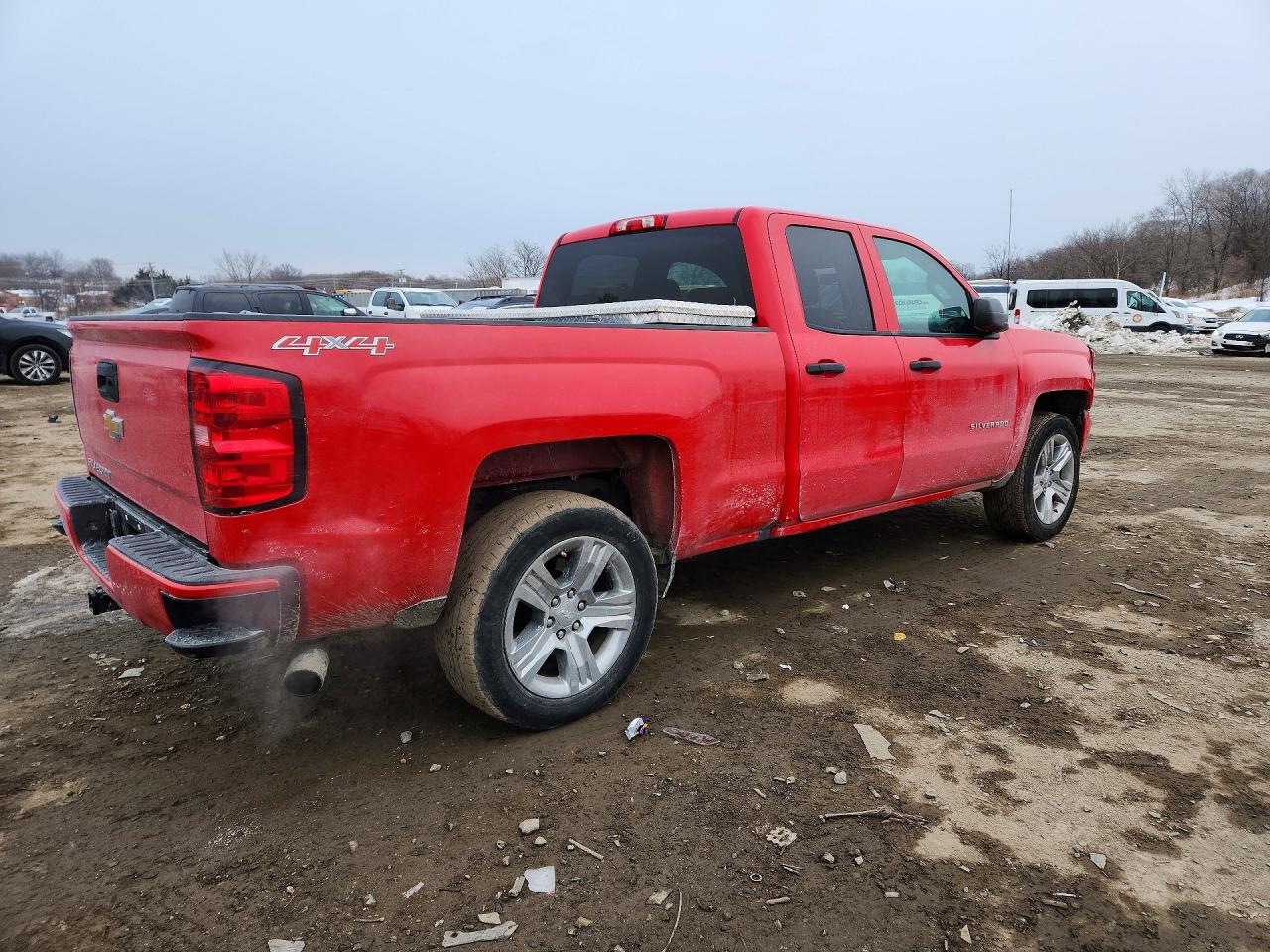 2017 CHEVROLET SILVERADO K1500 CUSTOM photo 3