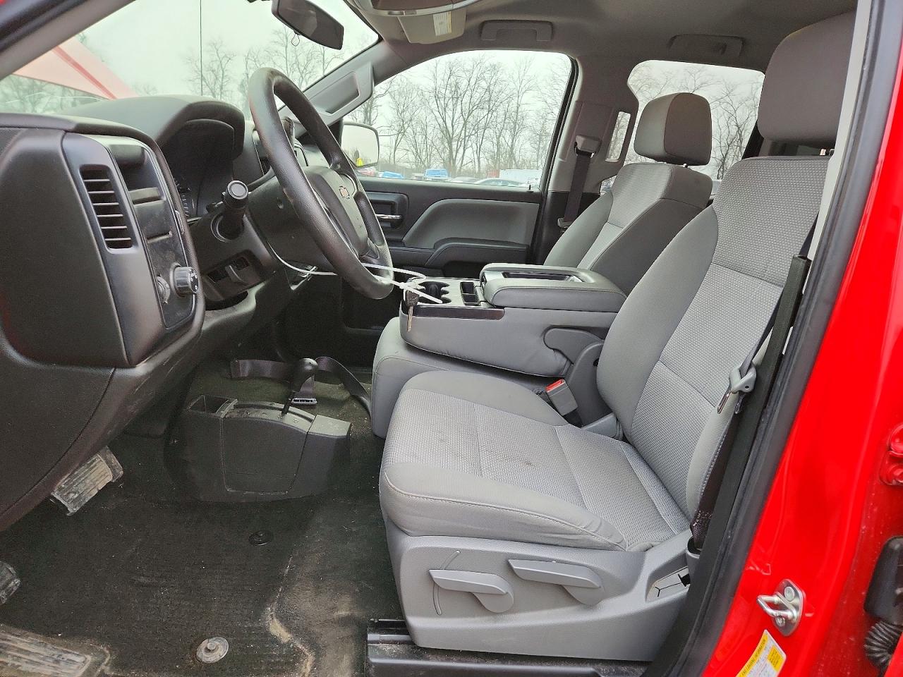 2017 CHEVROLET SILVERADO K1500 CUSTOM photo 7