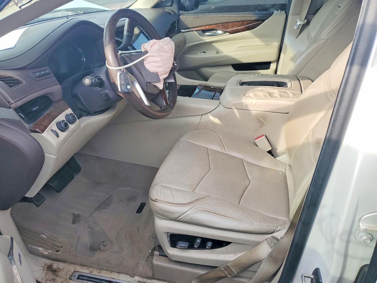 2016 CADILLAC ESCALADE ESV LUXURY photo 7