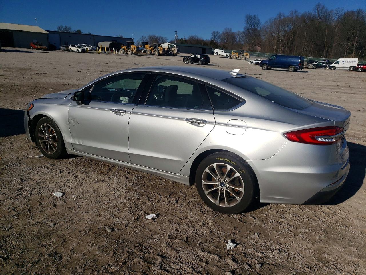 2019 FORD FUSION SE photo 2