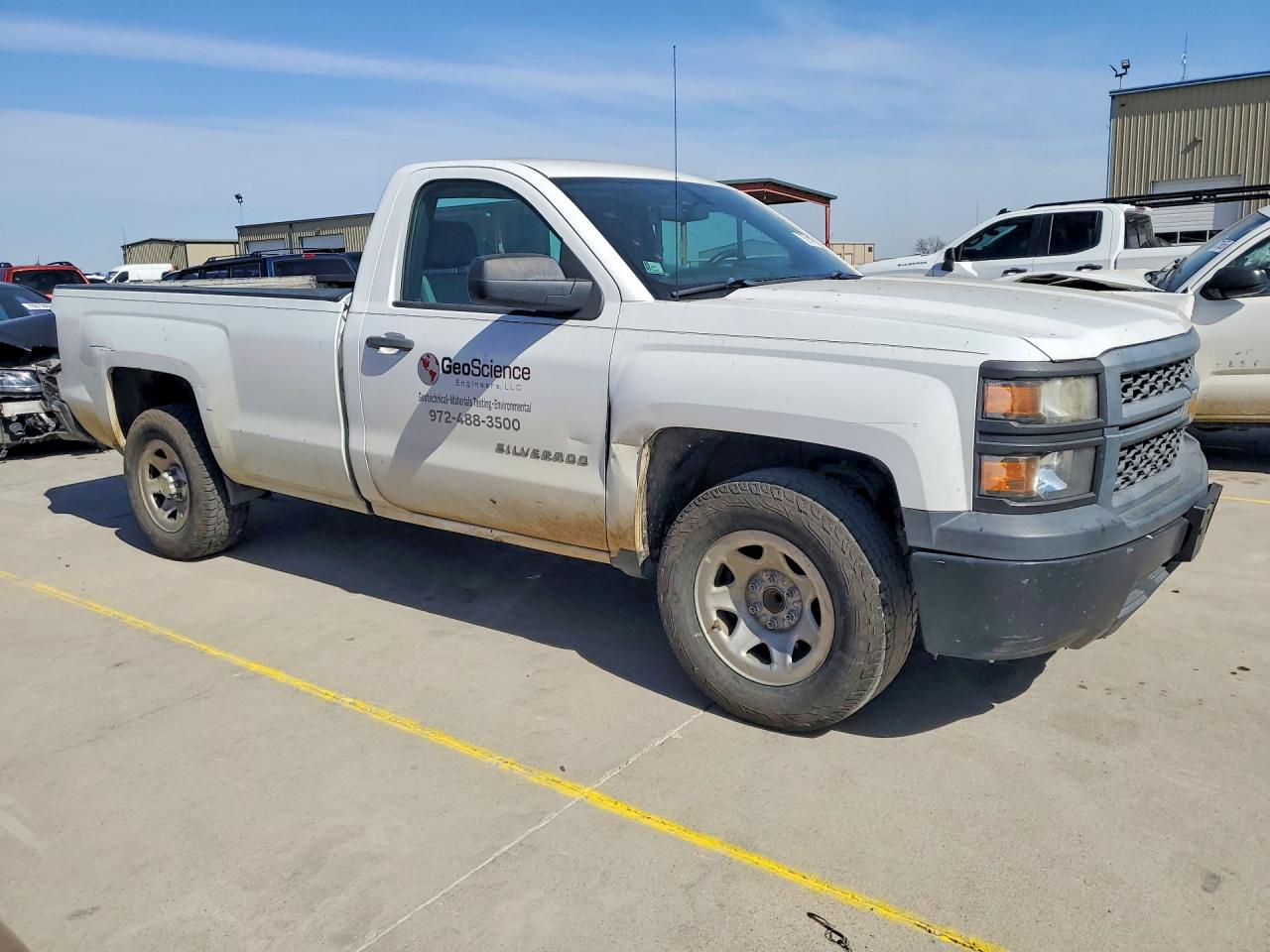 2015 CHEVROLET SILVERADO C1500 photo 4