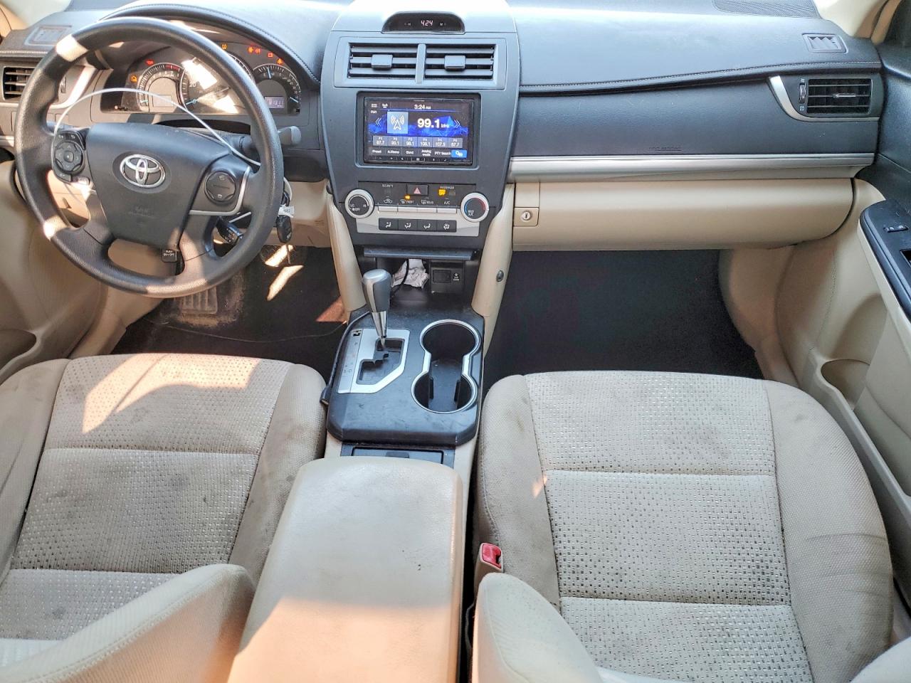 2013 TOYOTA CAMRY L photo 15