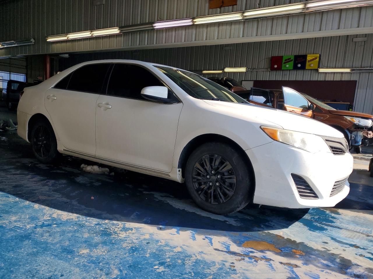 2013 TOYOTA CAMRY L photo 7