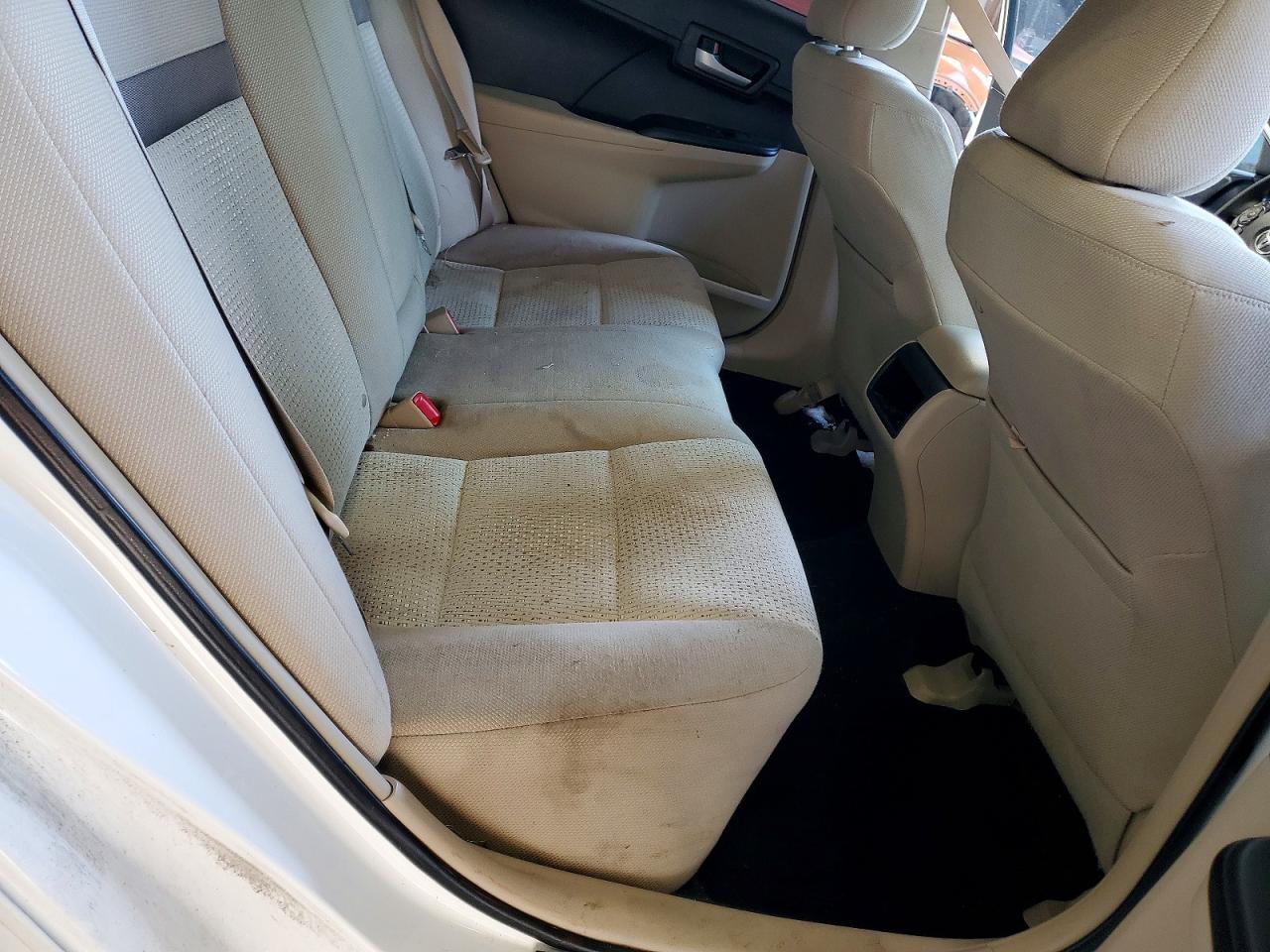 2013 TOYOTA CAMRY L photo 19