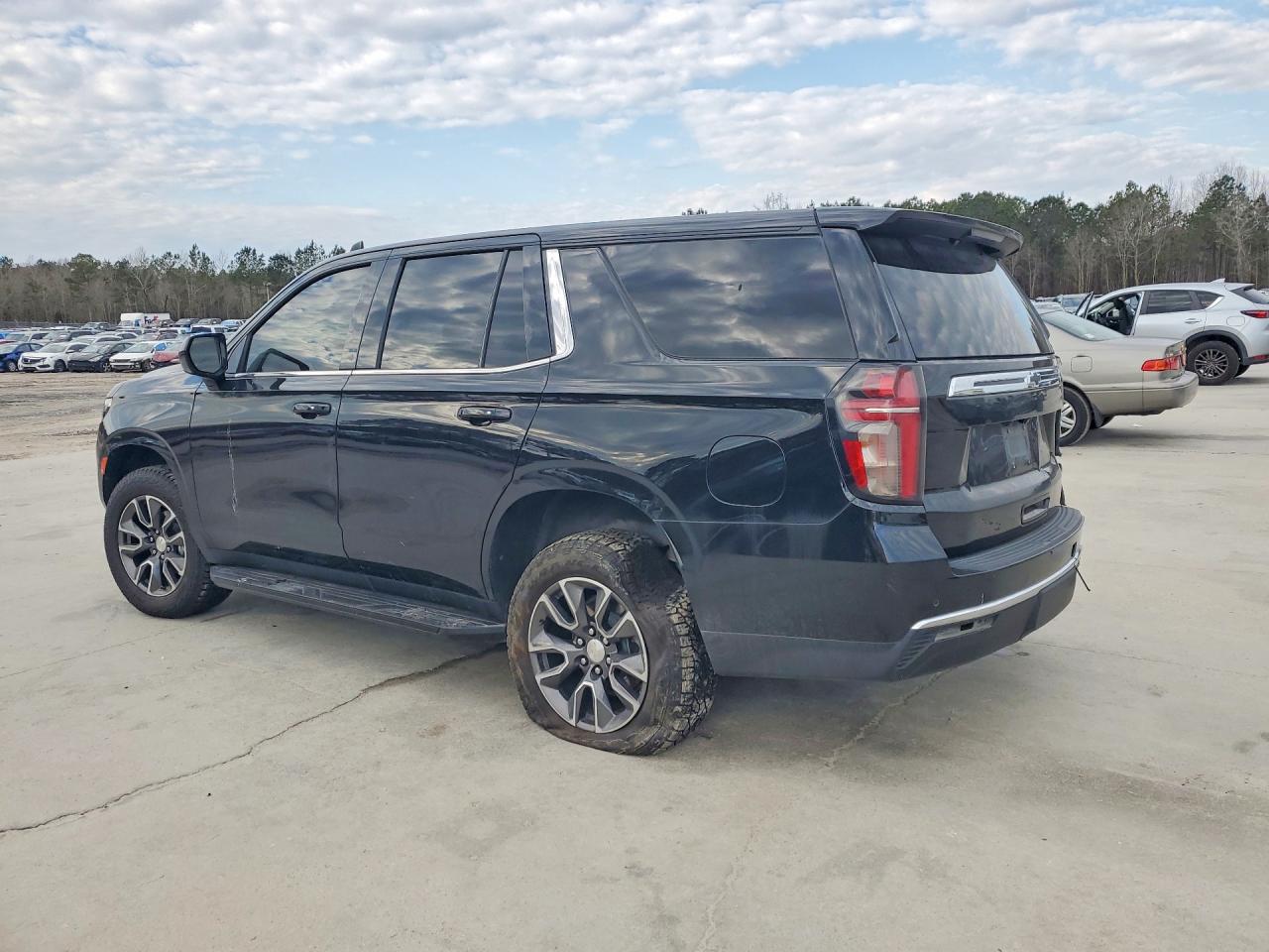 2023 CHEVROLET TAHOE K1500 photo 3