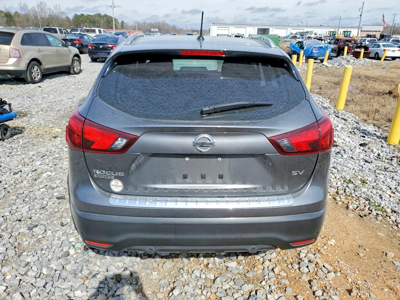 2019 NISSAN ROGUE SPORT S photo 6