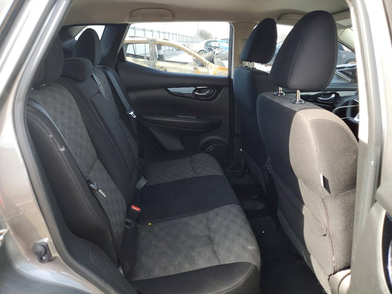 2019 NISSAN ROGUE SPORT S photo 11