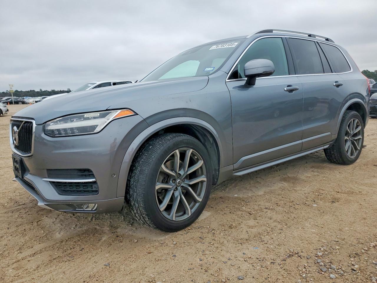 2018 VOLVO XC90
