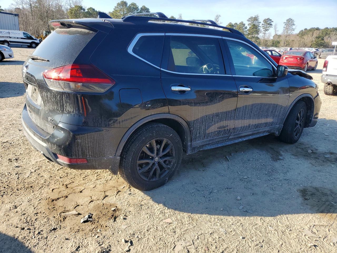 2018 NISSAN ROGUE S photo 3