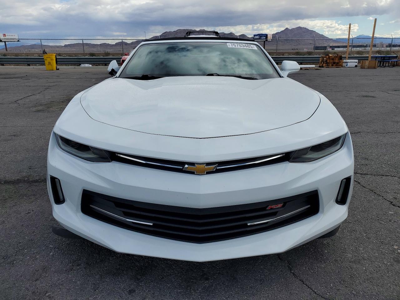 2017 CHEVROLET CAMARO LT photo 9
