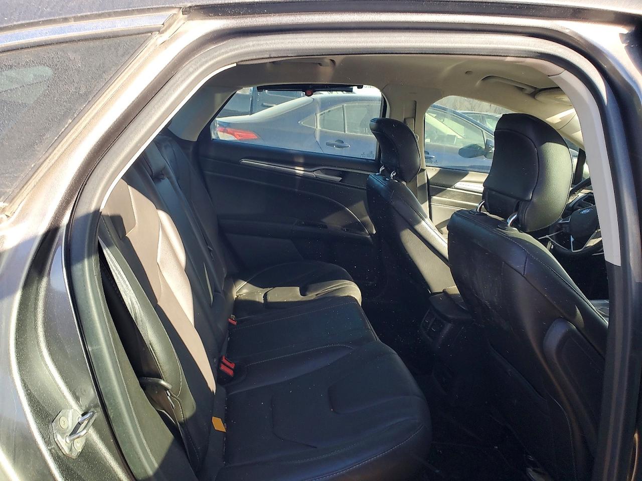 2014 FORD FUSION TITANIUM HEV photo 28