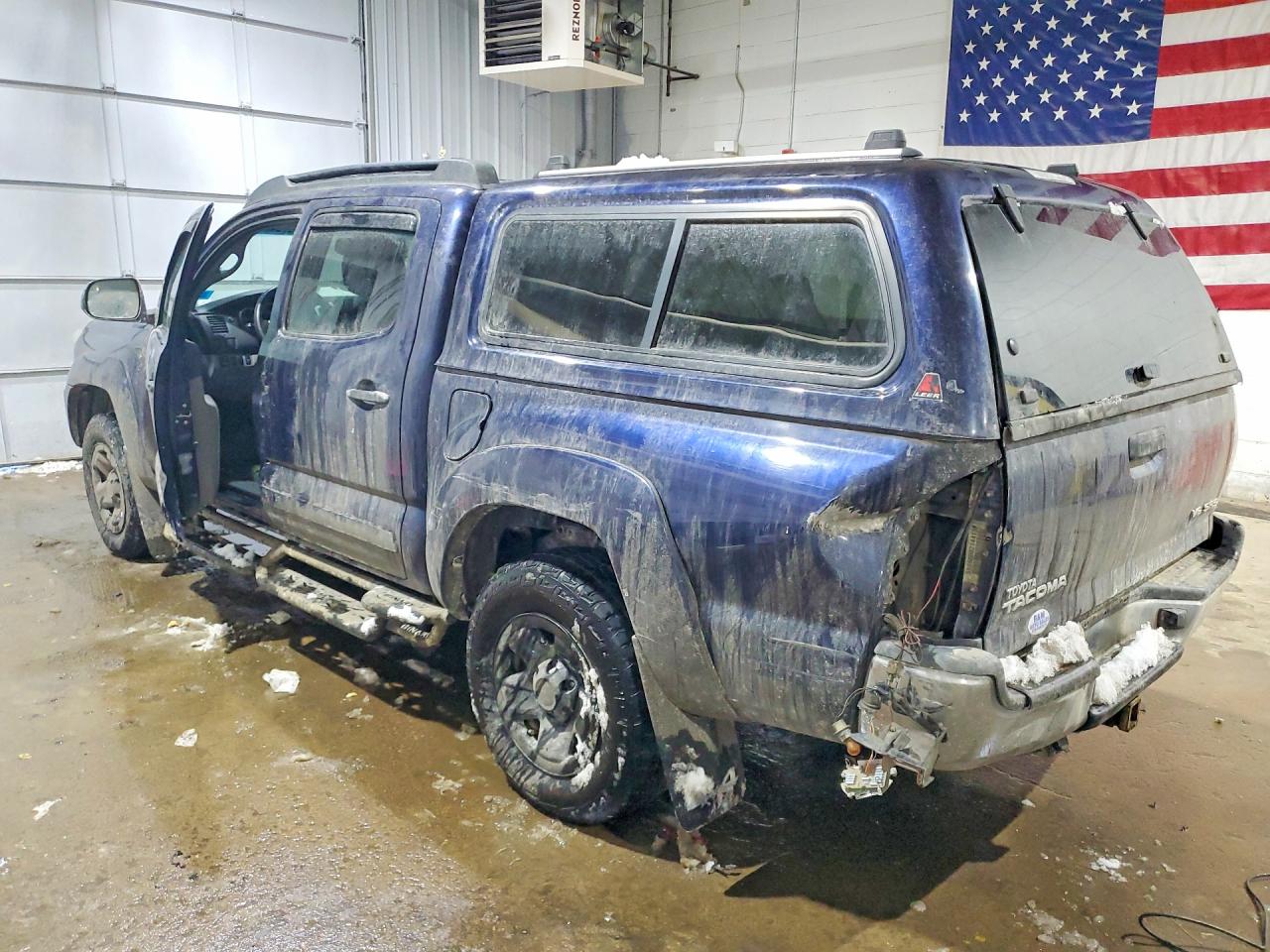 2012 TOYOTA TACOMA V6 photo 2