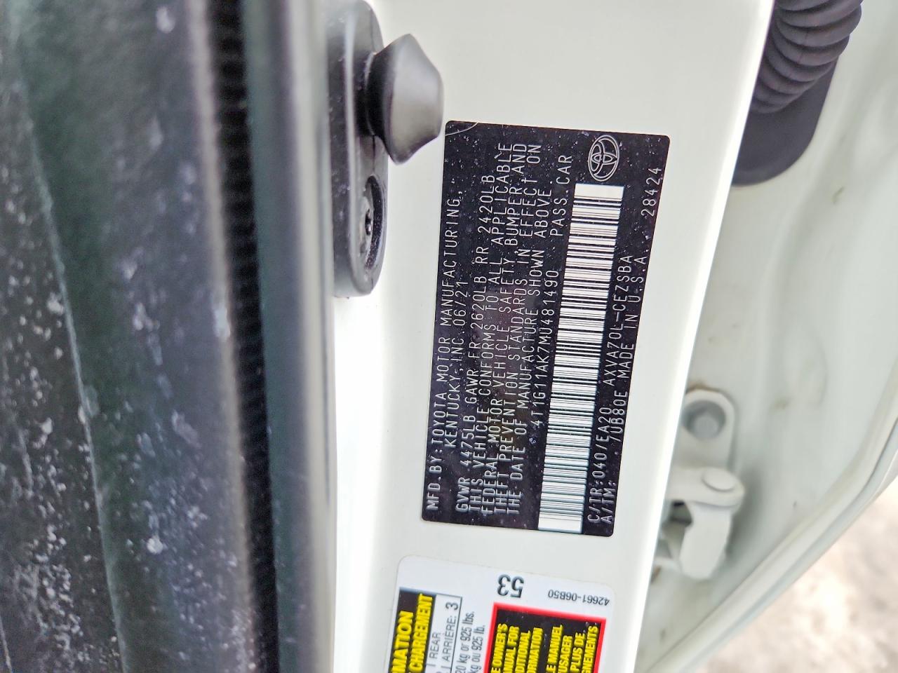 2021 TOYOTA CAMRY SE photo 12