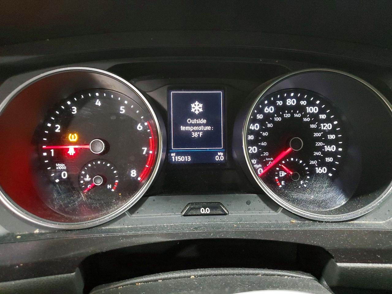 2021 VOLKSWAGEN TIGUAN SE photo 9