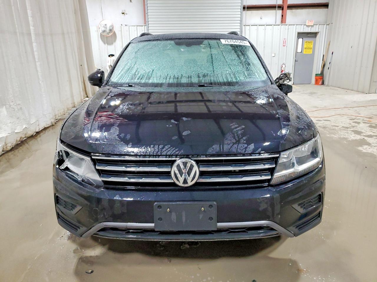 2021 VOLKSWAGEN TIGUAN SE photo 5