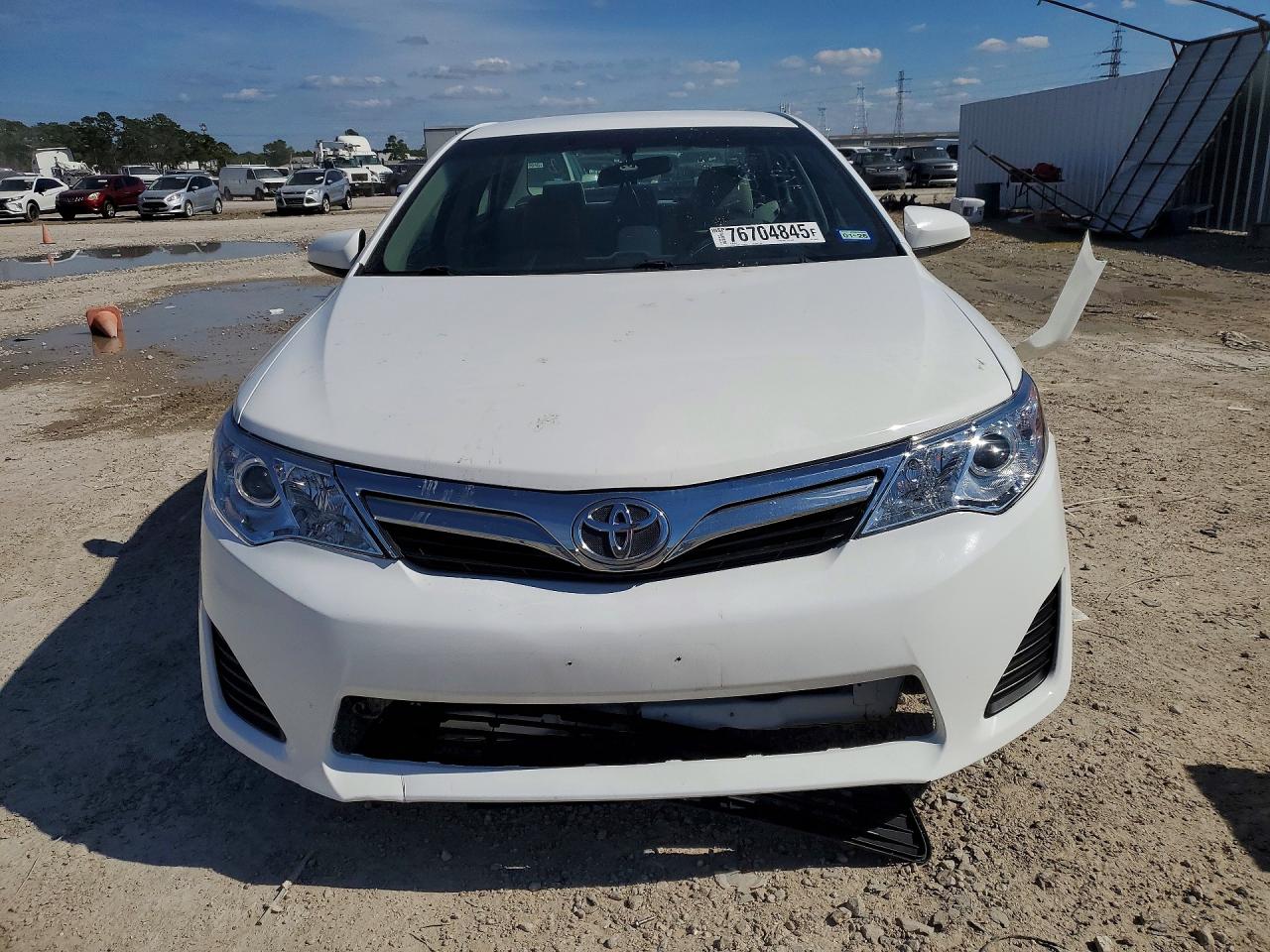 2012 TOYOTA CAMRY BASE photo 13