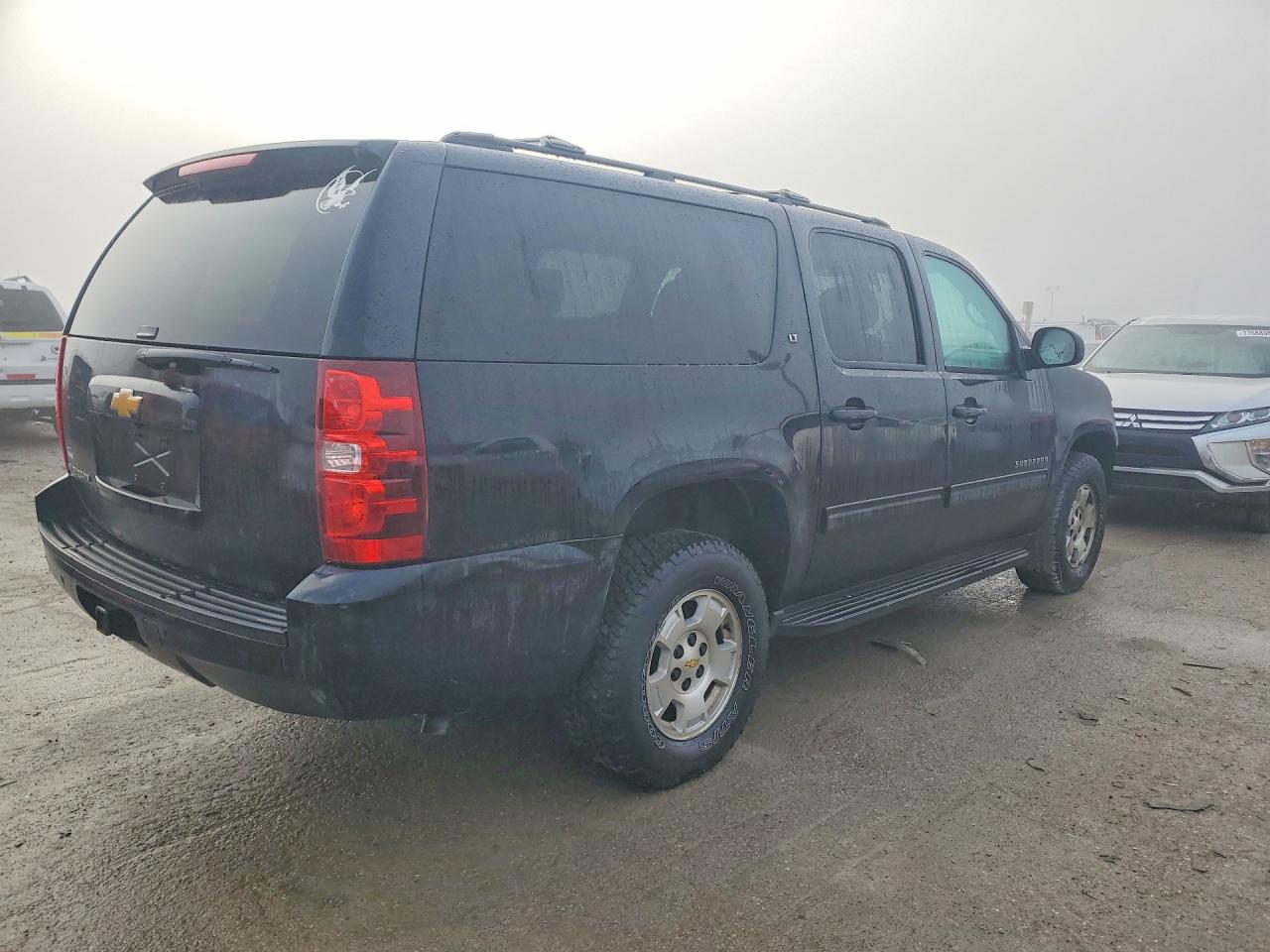 2013 CHEVROLET SUBURBAN K1500 LT photo 5