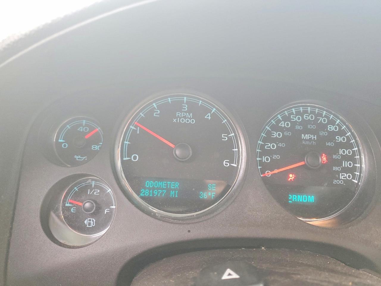 2013 CHEVROLET SUBURBAN K1500 LT photo 17