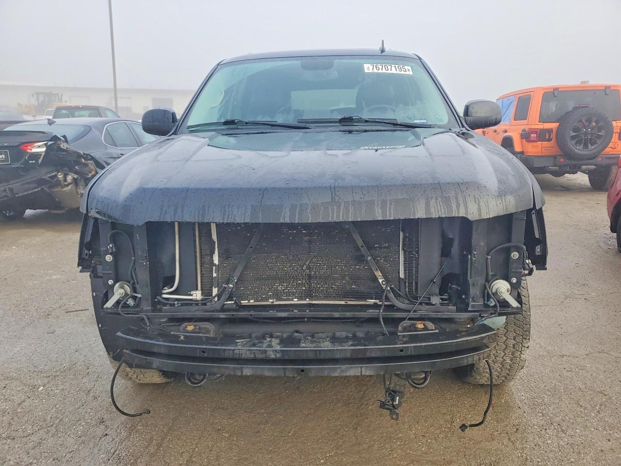 2013 CHEVROLET SUBURBAN K1500 LT photo 9