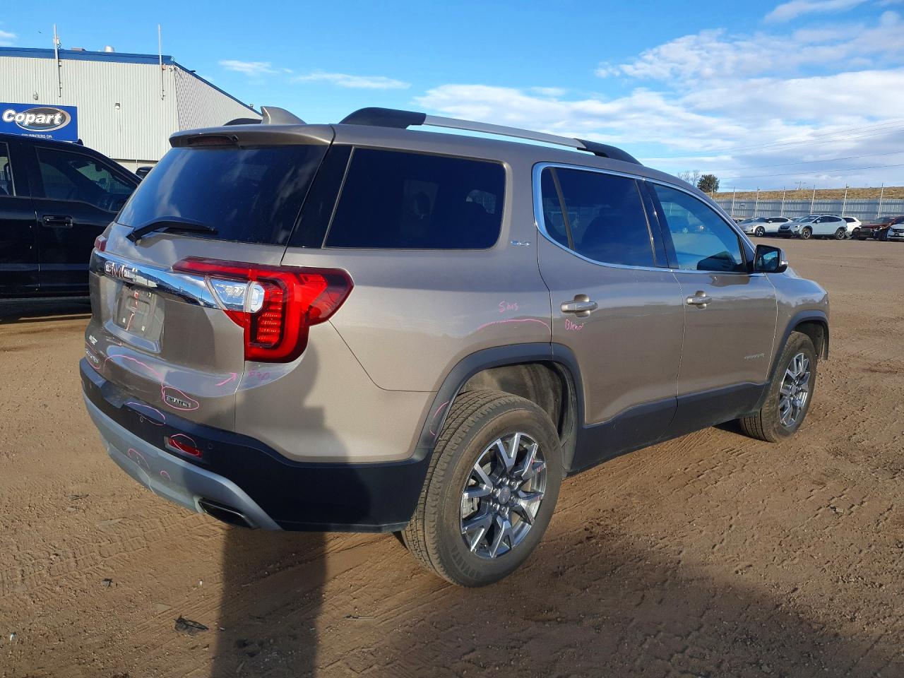 2023 GMC ACADIA SLT photo 3